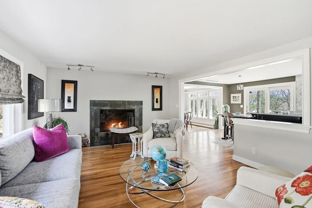 Photo of 33 Algonquin Rd