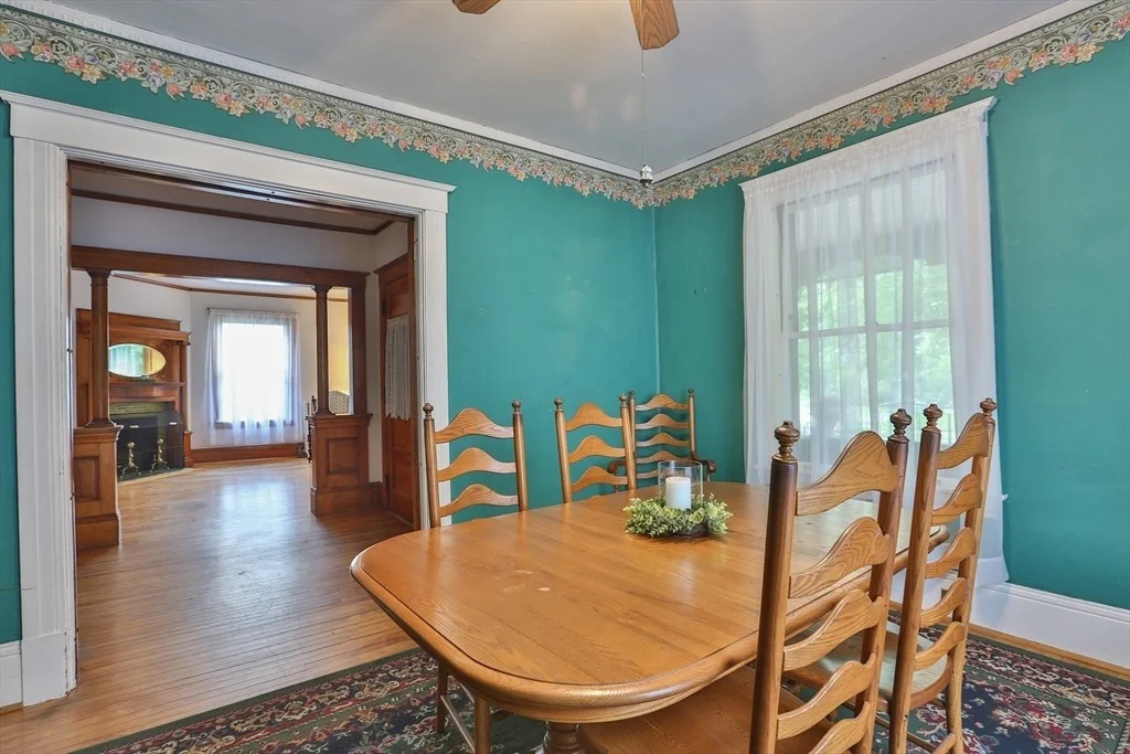 Photo of 4 Trowbridge Rd