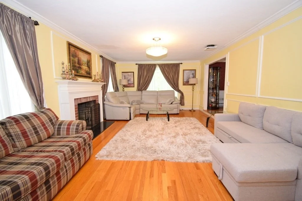 Photo of 14 Colonial Drive