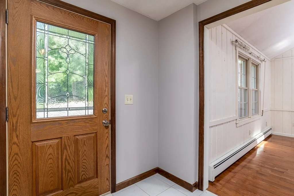 Photo of 184 Cambridge Cir