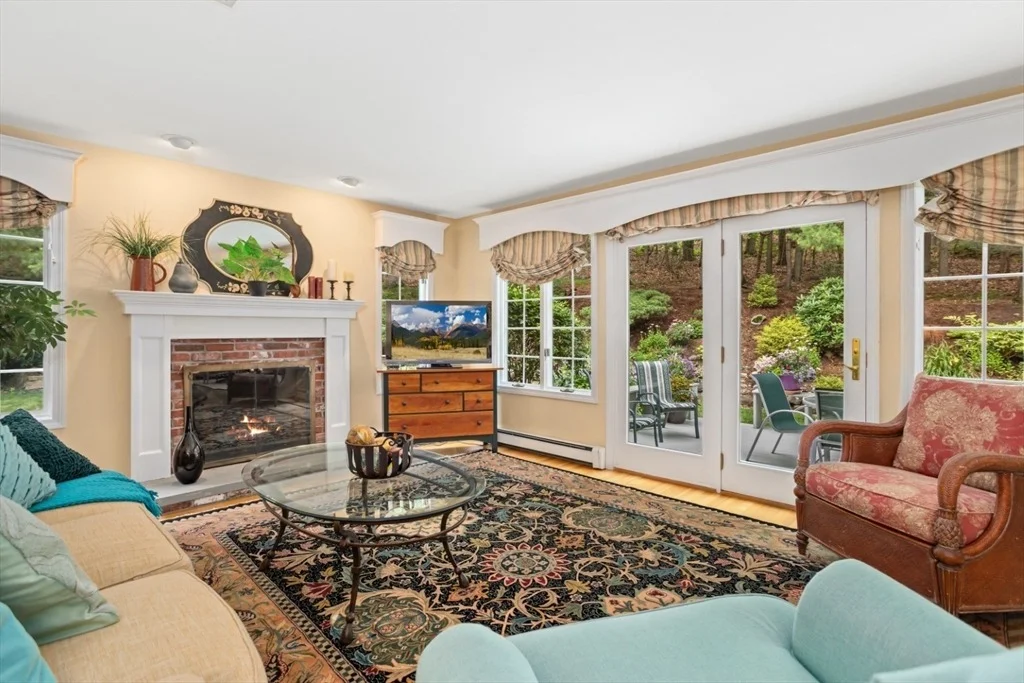 Photo of 105 Flint Farm Rd