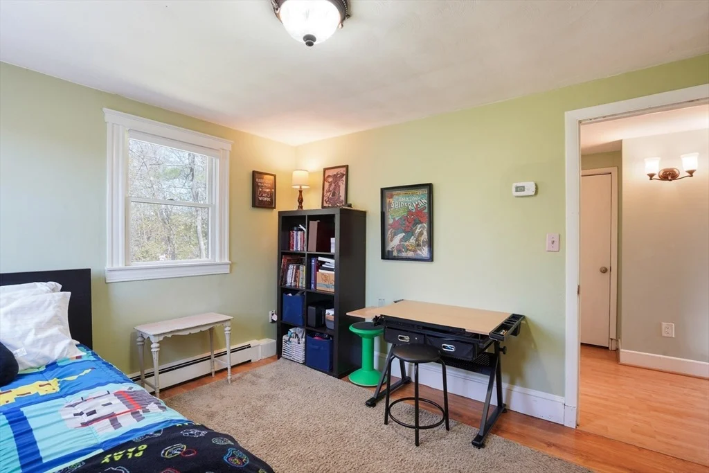 Photo of 37 Violet Ave