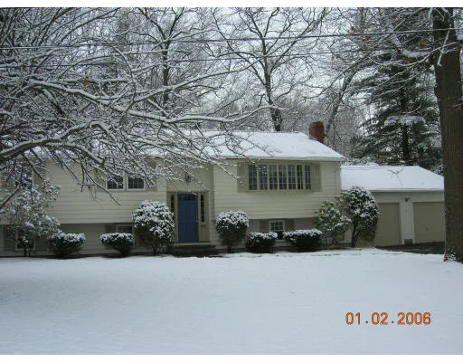 Photo of 36 Hemlock Dr