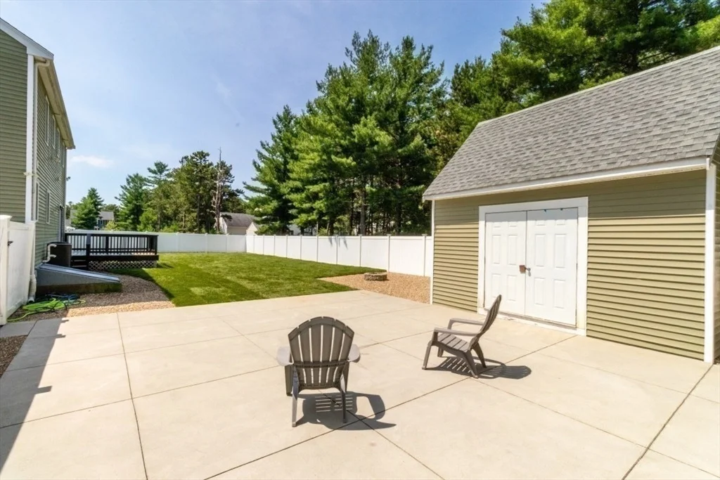 Photo of 264 Charge Pond Rd