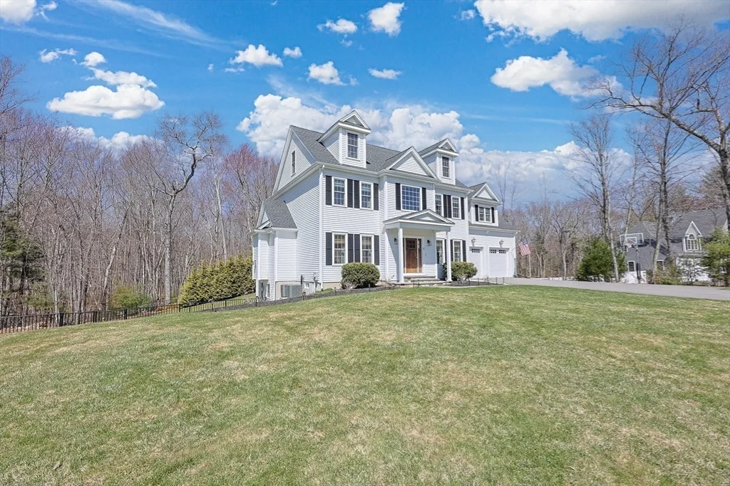 Photo of 9 Puffer Drive