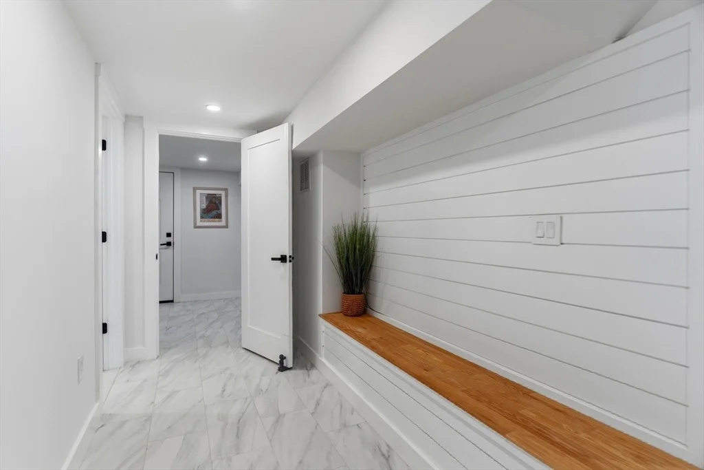 Photo of 7 Circle Drive
