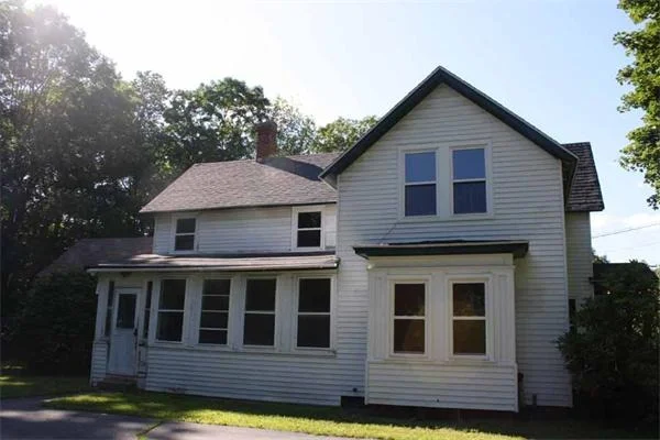 Photo of 14 W High St