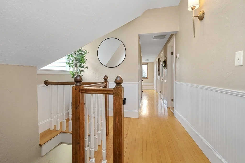 Photo of 20 Maple Ave