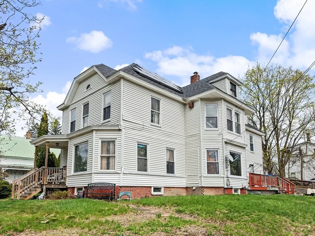 Photo of 49 Juniper St