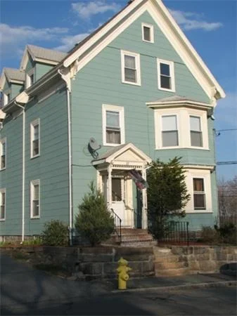Photo of Unit 3 at 37 Harrison Avenue