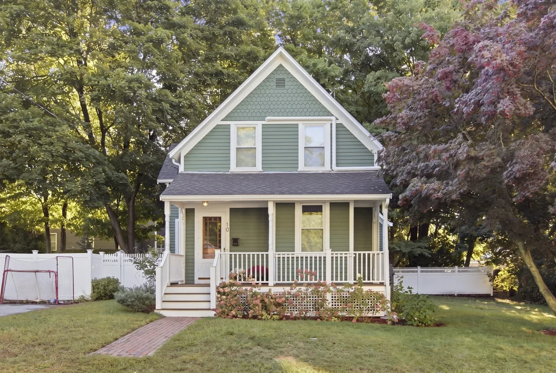 Photo of 10 Eaton St