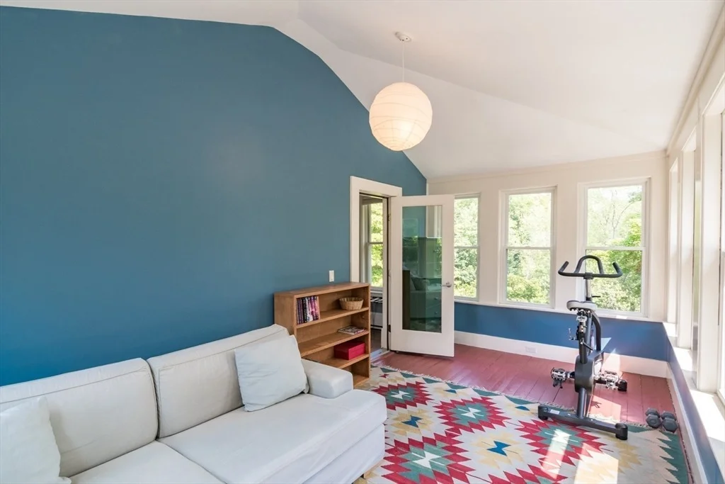 Photo of 75 Lyman Rd