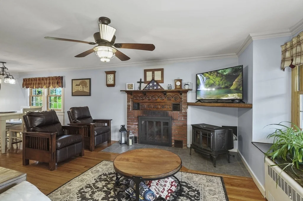 Photo of 8 Beach Road