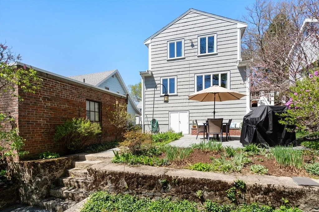 Photo of 31 Sunset Road