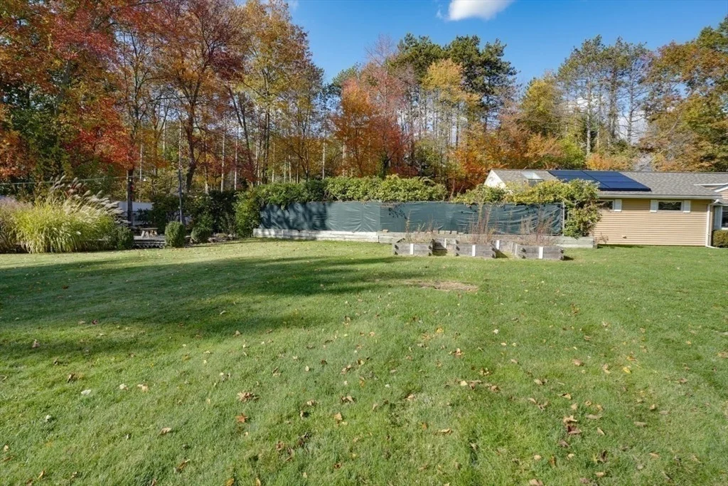 Photo of 36 Ruthellen Rd