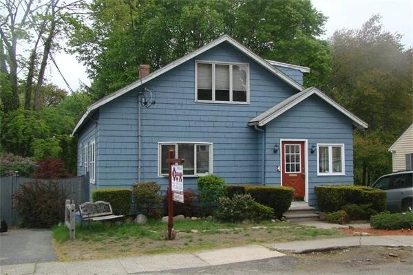 Photo of 4 Crescent Ave