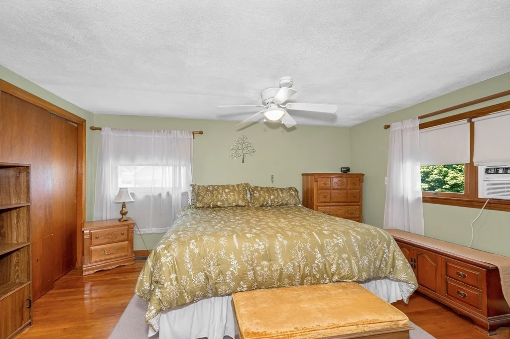 Photo of 6 Surrey Rd