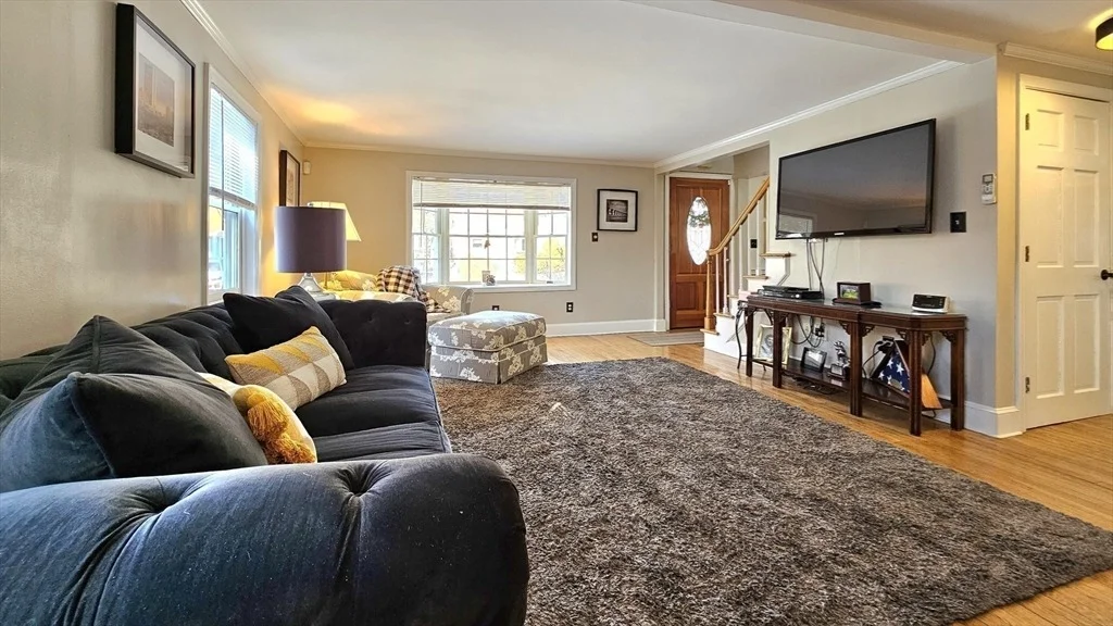 Photo of 84 Cameron Rd