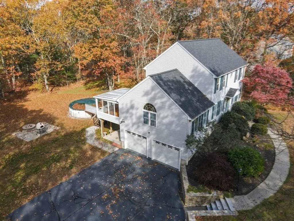 Photo of 59 Old Farm Rd