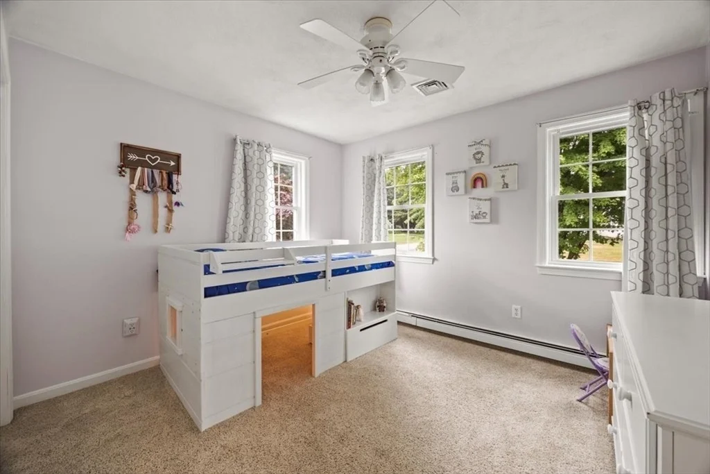 Photo of 130 Deer Hollow Trail
