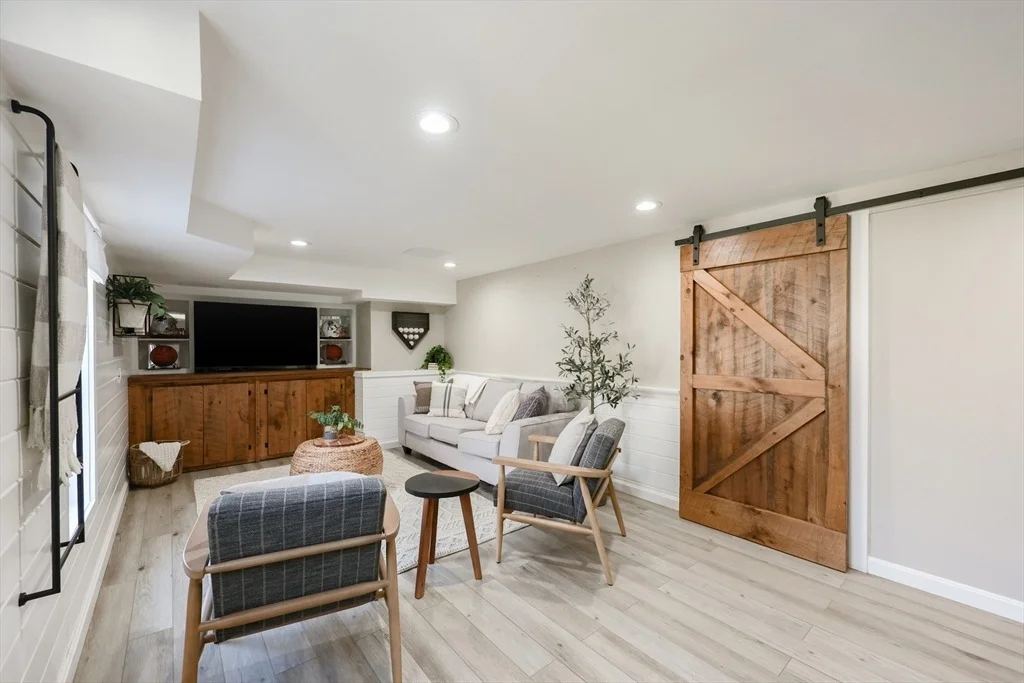 Photo of 35 Christopher Drive