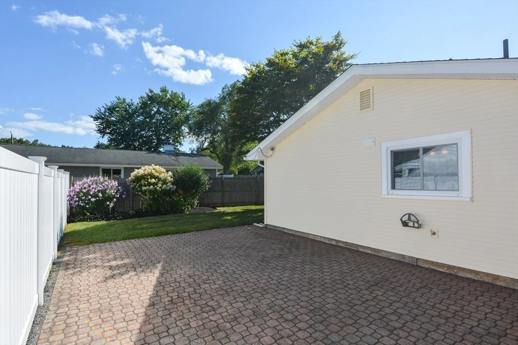 Photo of 16 Rosslare Rd