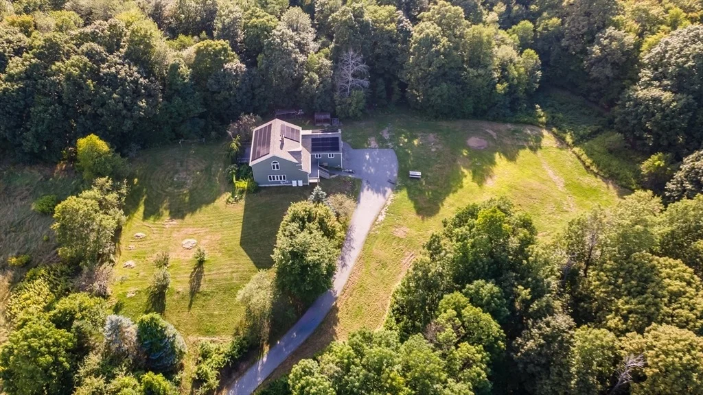 Photo of 102 Overlook Rd