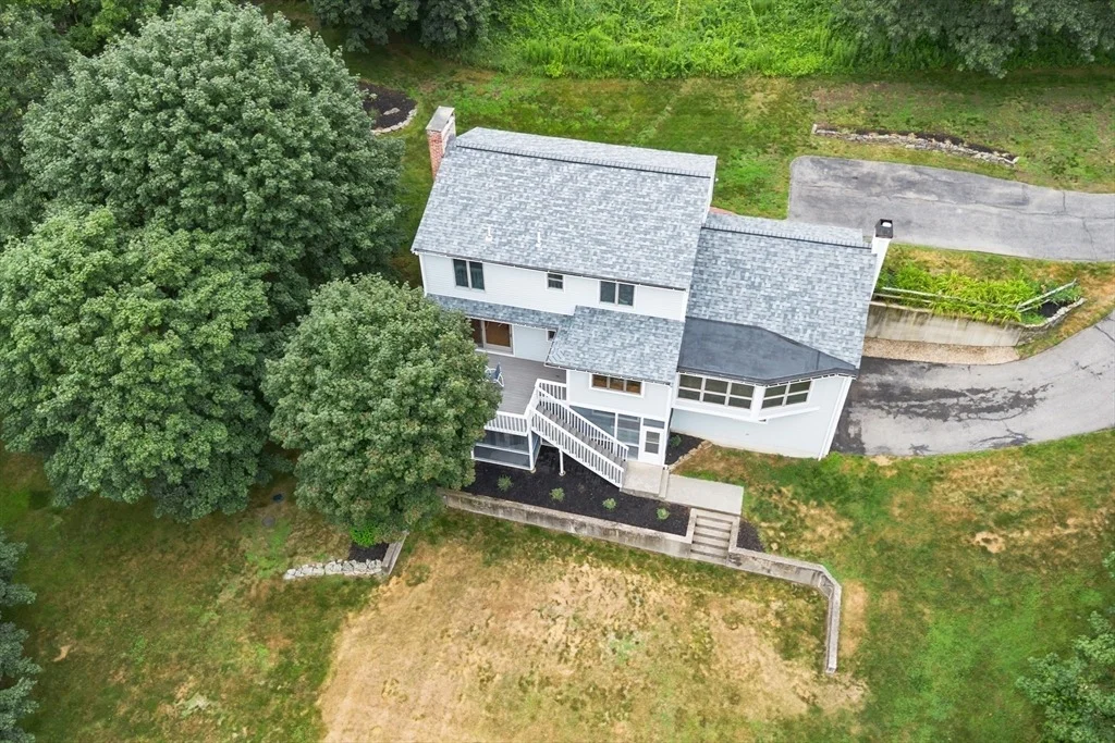 Photo of 444 Middle Road