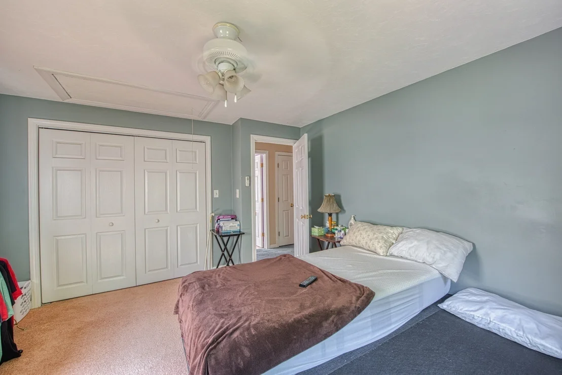 Photo of 231 Thompson Street
