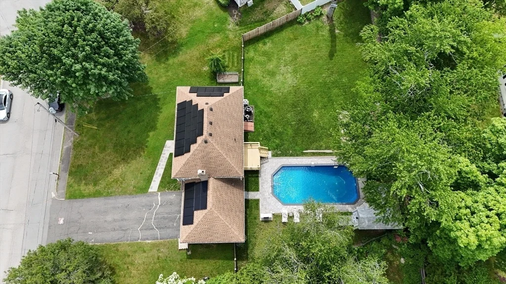 Photo of 24 Lantern Ln