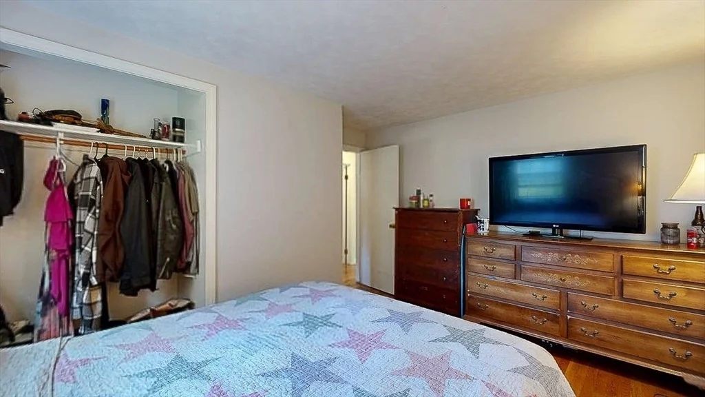 Photo of 4 Stratton Dr
