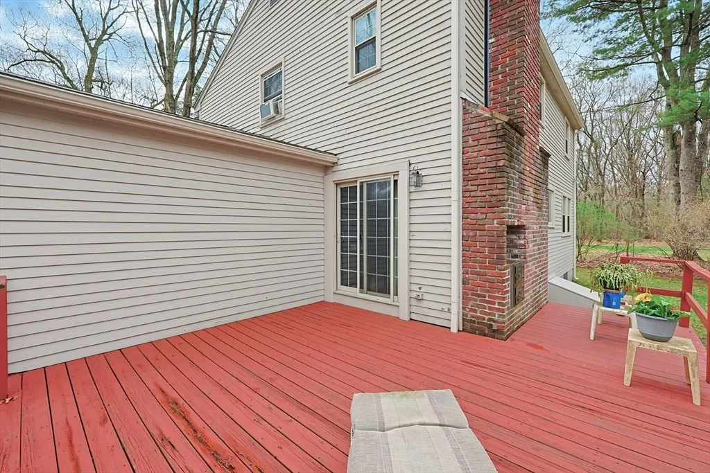 Photo of 5 Montgomery Dr