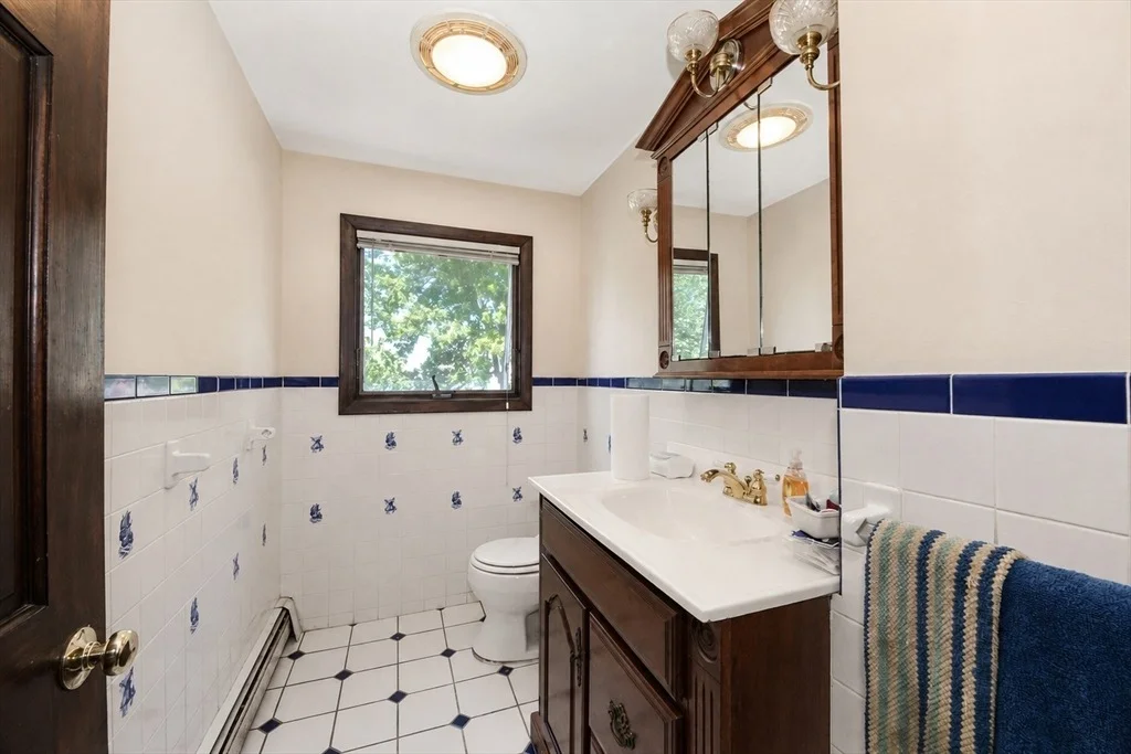 Photo of 23 Badger Rd