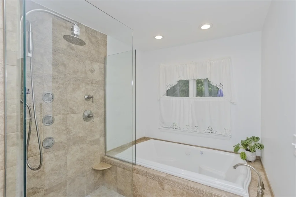 Photo of 271 Brookwood Drive