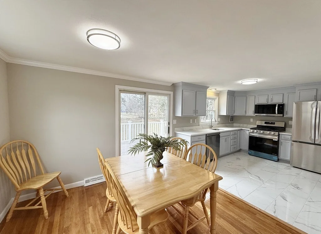 Photo of 105 Duncan Rd