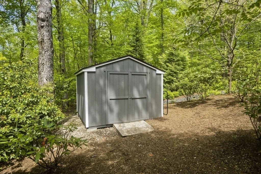 Photo of 21 Birch Ln