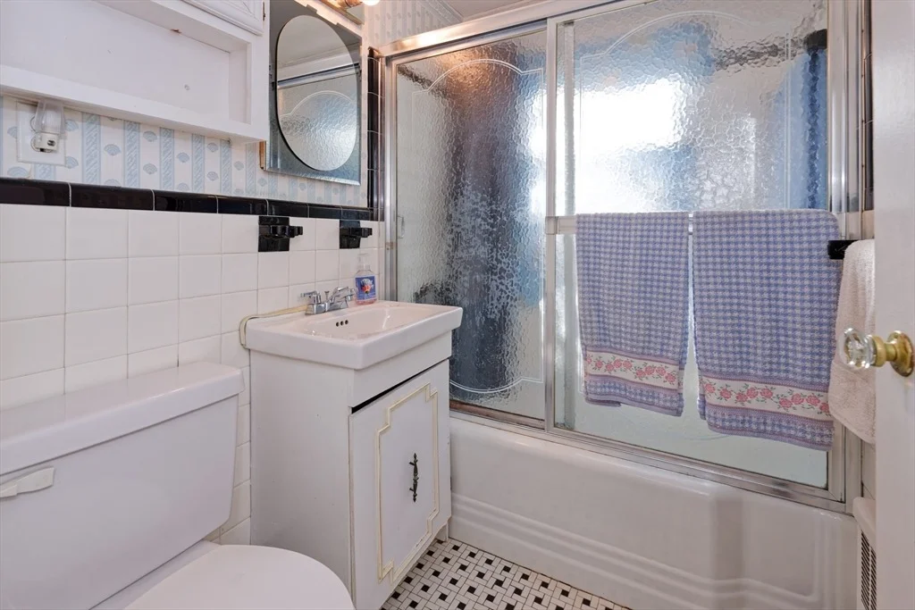 Photo of 17 Blackman Rd
