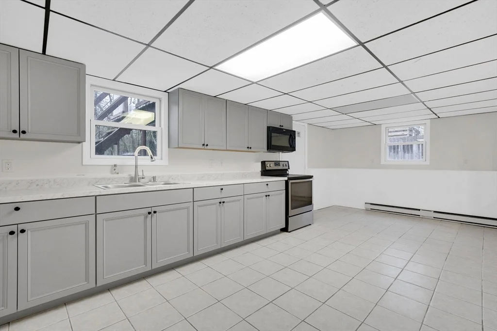 Photo of 25 Fox Hill Rd