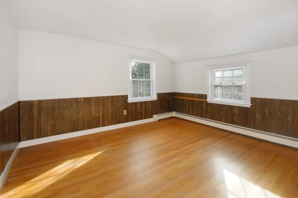 Photo of 70 Hillside Ave