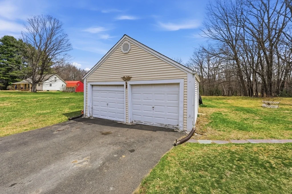 Photo of 240 Upper Rd