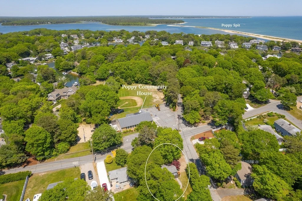 Photo of 157 Wading Place Rd