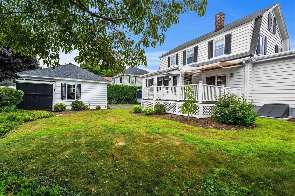 Photo of 3 Roosevelt Road