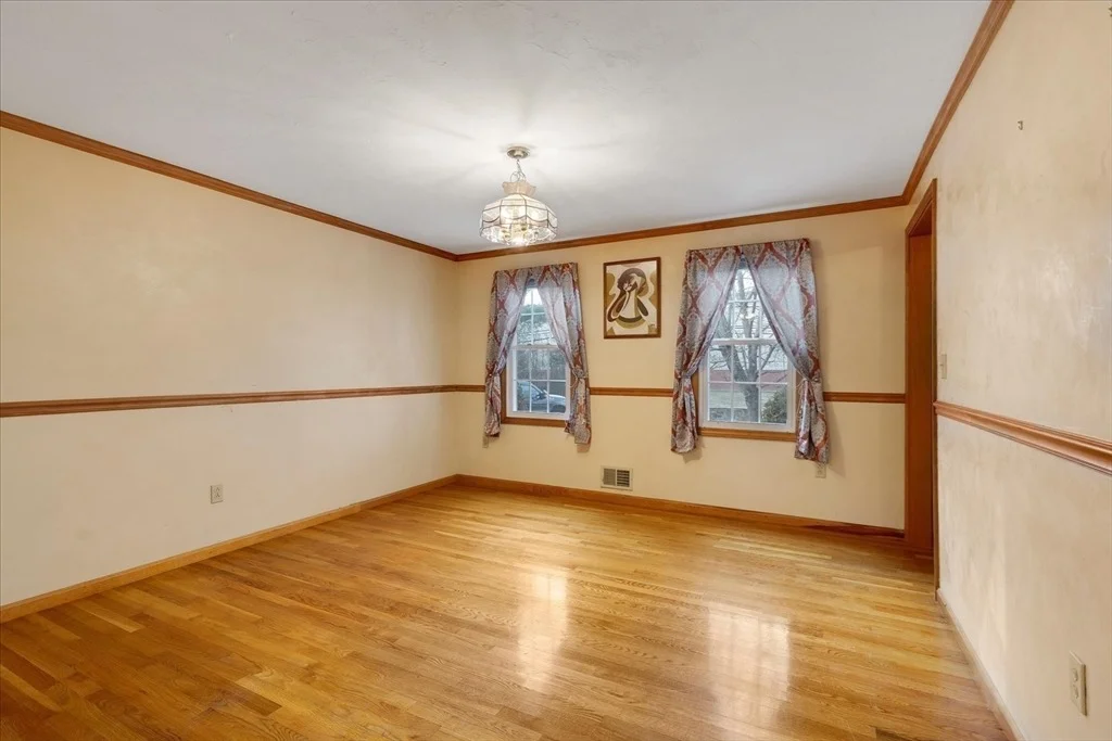 Photo of 195 High St