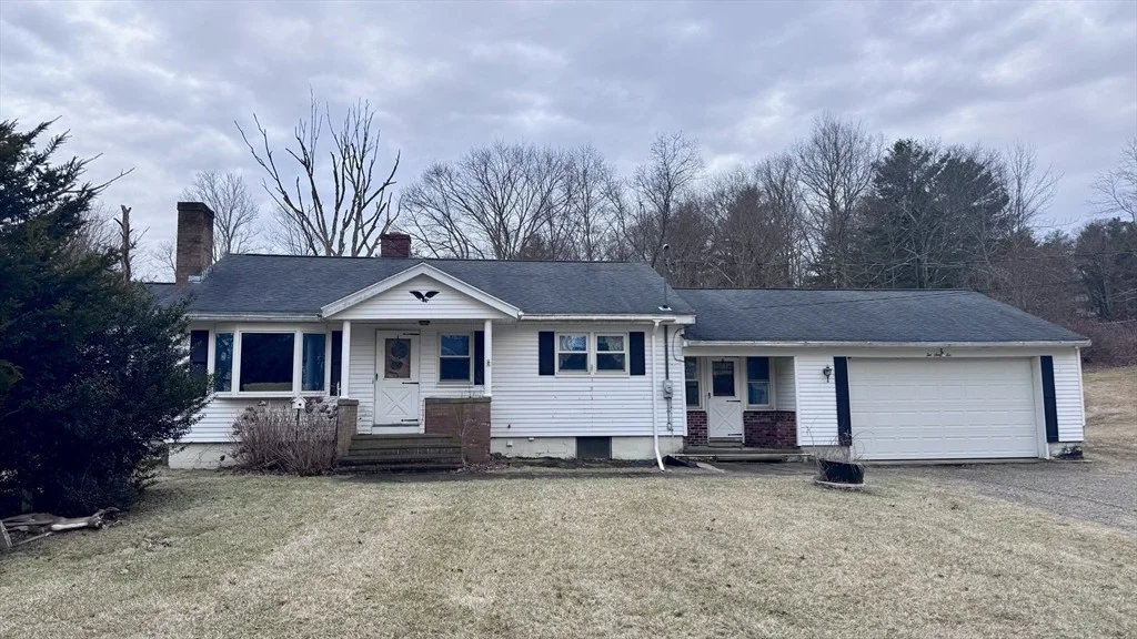 Photo of 266 Putnam Hill Rd