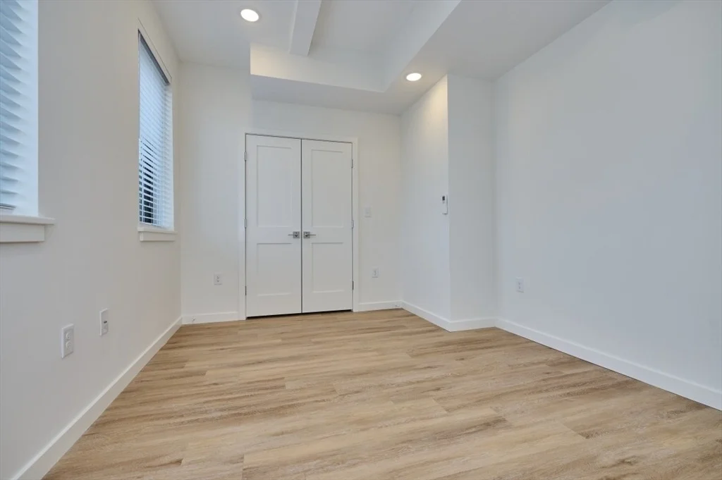 Photo of Unit 4C at 80 Broadway