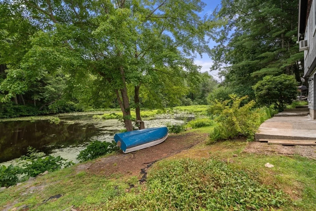 Photo of 10 Riverside Dr