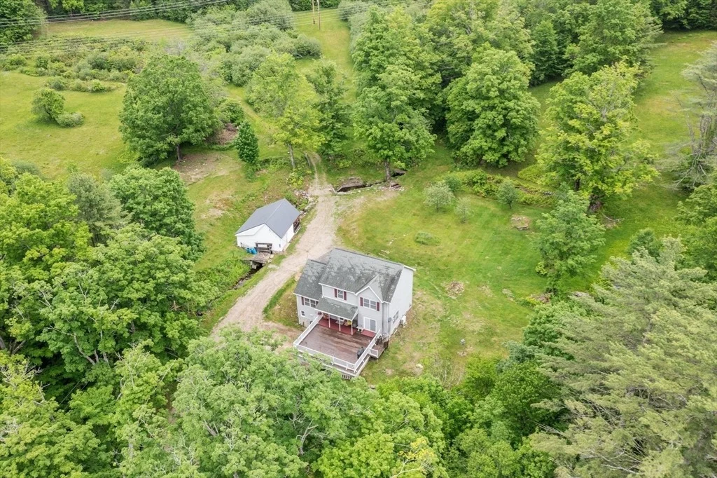 Photo of 240 Farley Rd