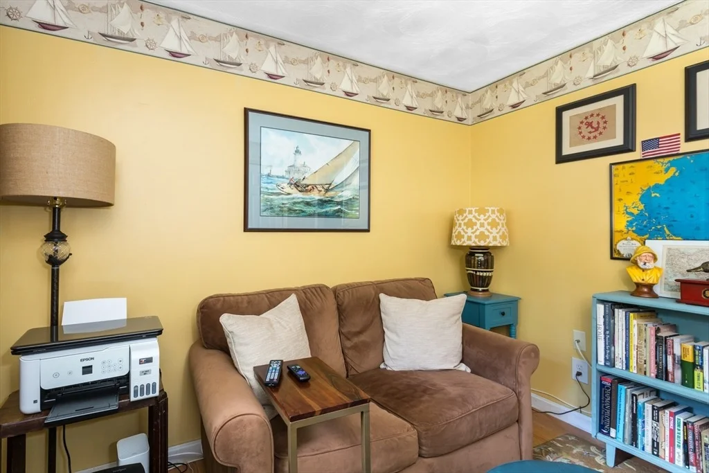 Photo of 232 Bates Rd