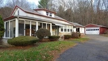 Photo of 205 Hardwick Rd