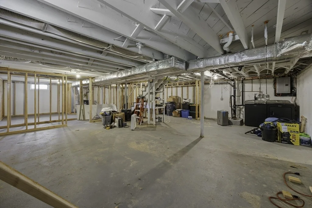Photo of 140 Everett St